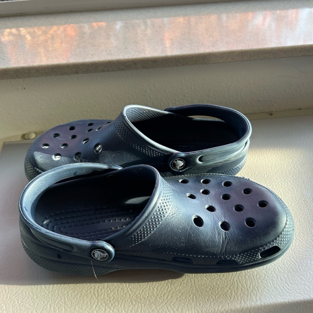 Crocs - Picture 3 of 4